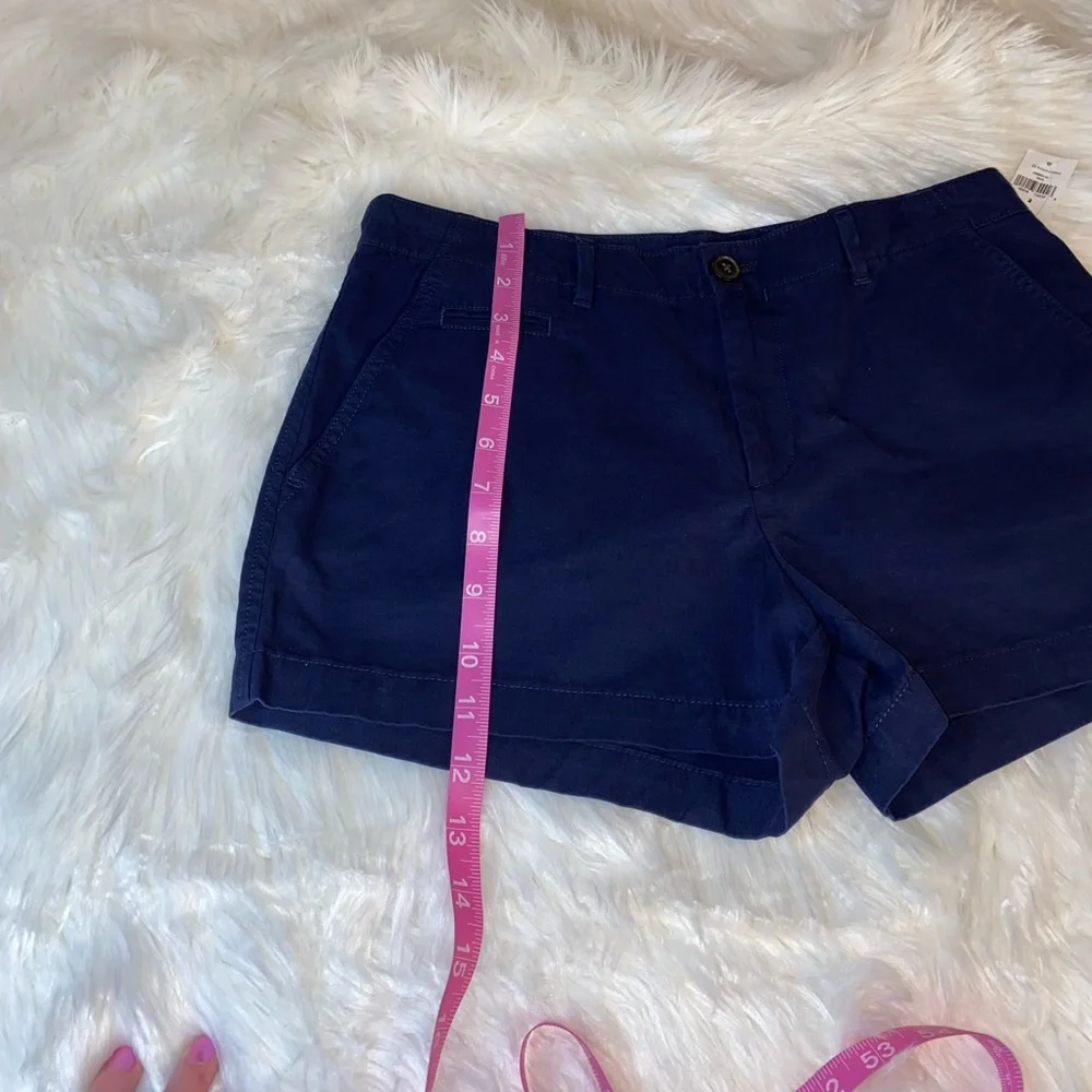 GAP new with tags size 2 R dark blue shorts